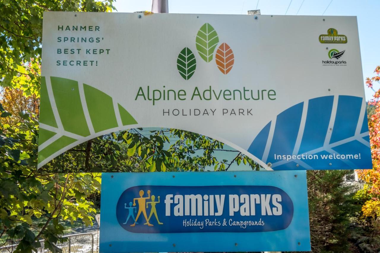 Alpine Adventure Holiday Park Hotel Ханмер Спрингс Екстериор снимка